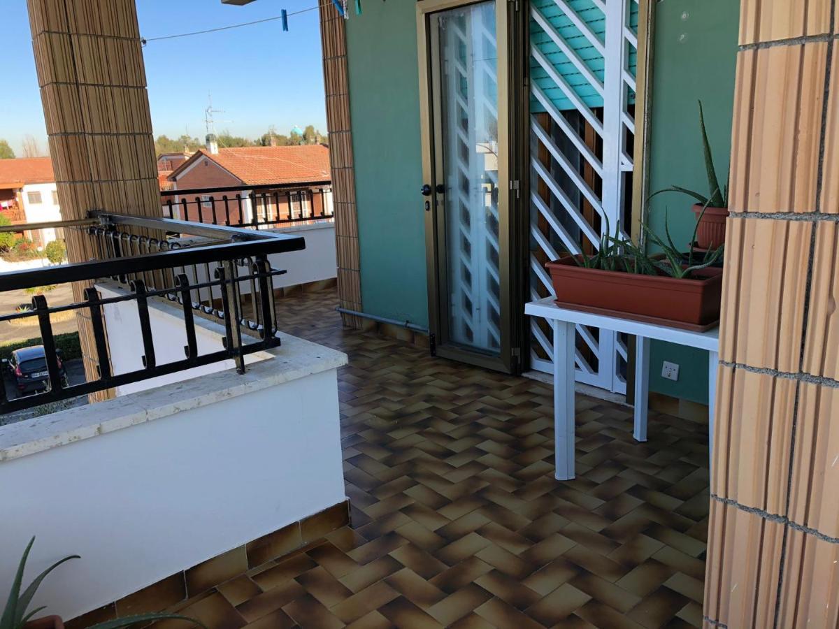 Appartamento Laurentum Torvaianica Exteriör bild